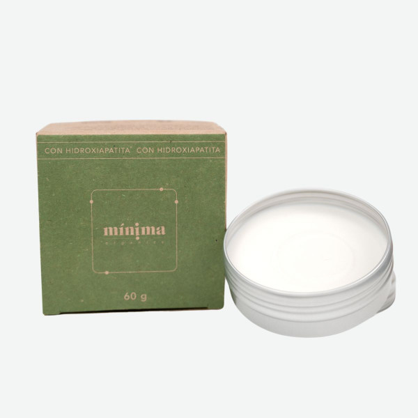 copy of Dentífrico en Pasta con Menta y Ácido Hialurónico – Con Flúor