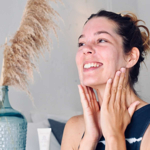 Crema de Día Mineral Ecológica SPF 20 sin Tinte – Suntribe