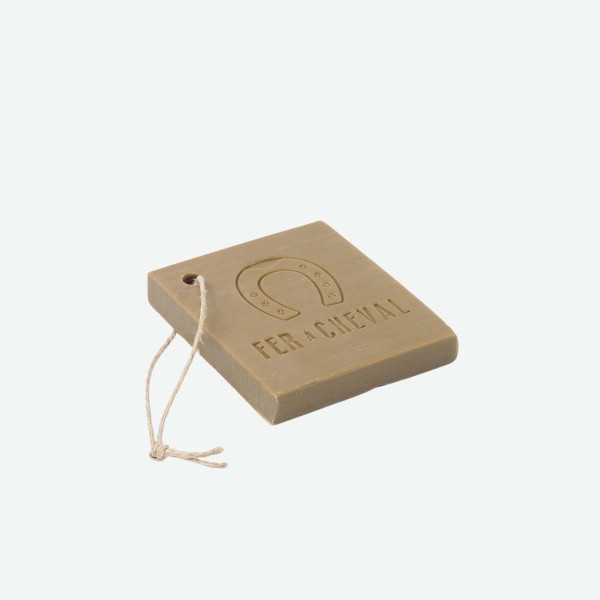 Pieza de jabón de Marsella con cuerda de 125g
